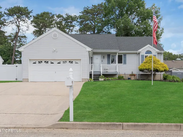148 Dolphin Road, Manahawkin, NJ 08050