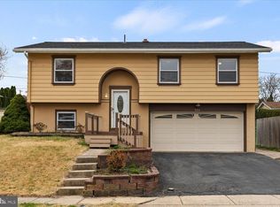 924 Belair Ave, Reading, PA 19607