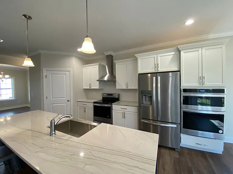261 Summerlyn Dr — Photo 6