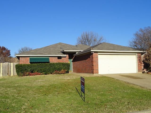 1st image of 3708 Fairhaven Dr