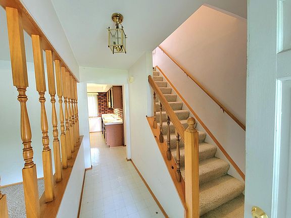 5th image of 4442 Brown Dr