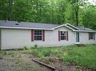 7921 Aloha Dr, Alanson, MI 49706