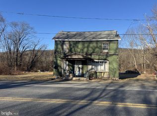 1176 Valley Rd, Pottsville, PA 17901