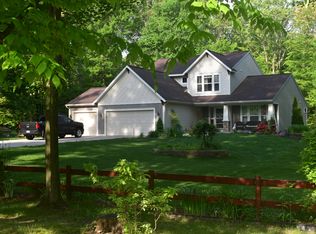 6865 S Walker Rd, Fruitport, MI 49415