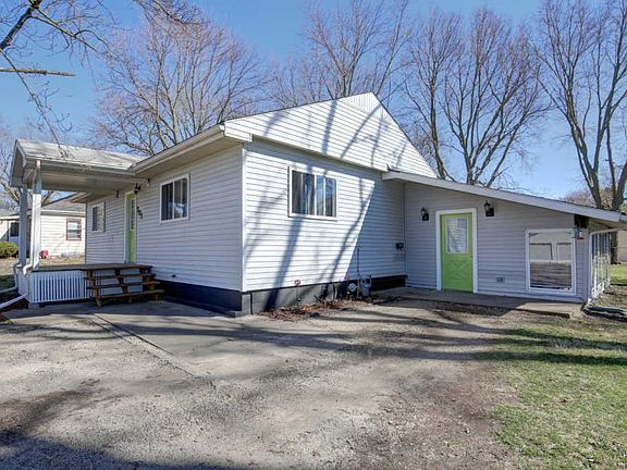 5th image of 805 W Bristow St