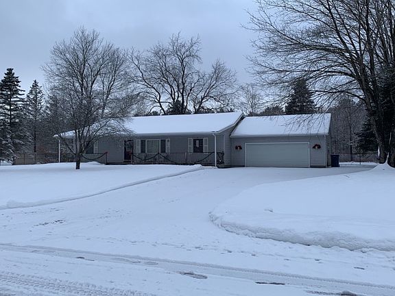 2nd image of 3602 Driftwood Dr