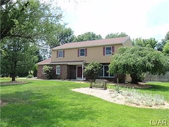 3rd image of 1822 Viola Ln