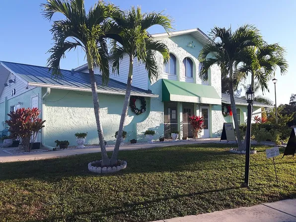 17190 Fostoria Ln, Fort Myers, FL 33967