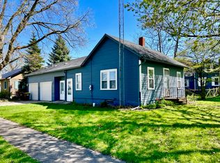 202 E Cherokee Ave, Shabbona, IL 60550