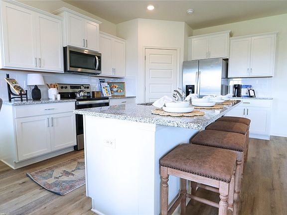 7th image of this home