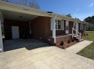 101 N Water St, Bayboro, NC 28515
