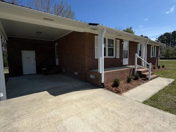 101 N Water St, Bayboro, NC 28515