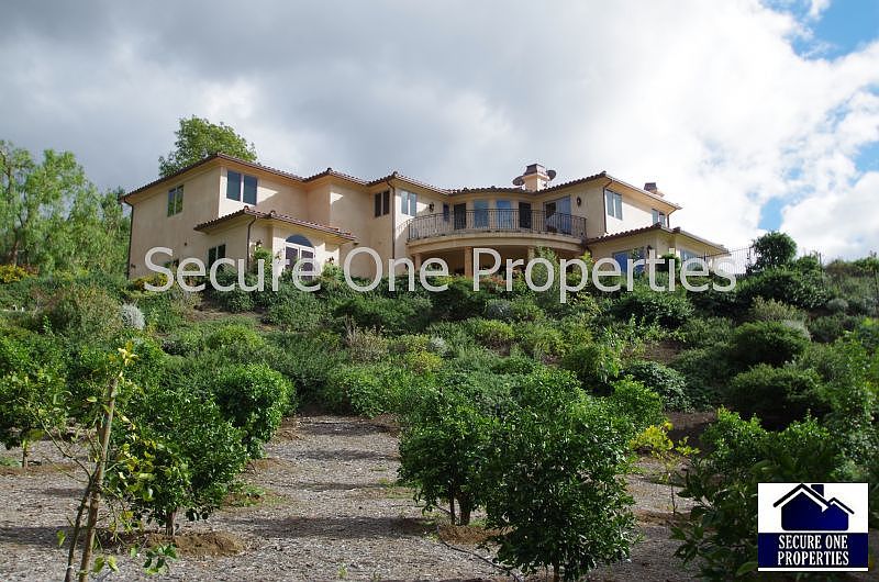 【匿名配送】HOUSES AND GARDENS IN CALIFORNIA 匿名配送】HOUSES AND GARDENS IN CALIFORNIA Riverside Valley