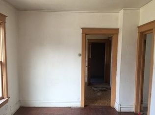114 W 117th St, Chicago, IL