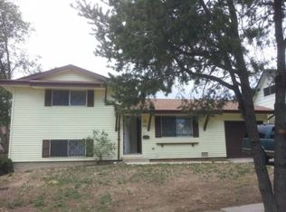 2052 Fernwood Dr, Colorado Springs, CO 80910