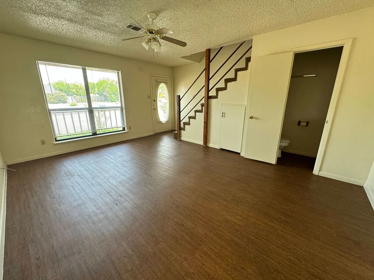 4408 Lake Rd — Photo 3