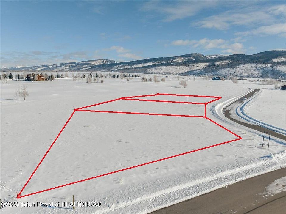 1st image of 326-346 366 Royal Elk Cir