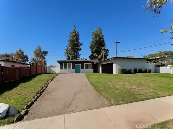 1516 Eucalyptus Dr, Highland, CA 92346