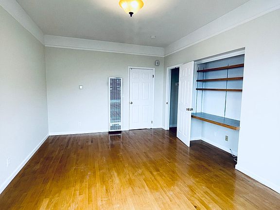 3rd image of 1160 Clay St APT 12
