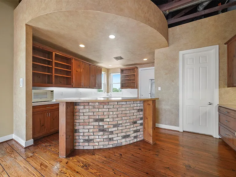 1514 Stanford St — Photo 13