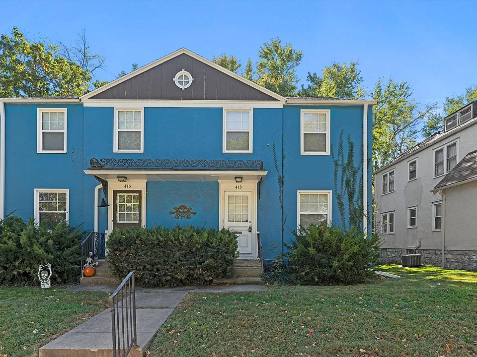 413-415 E 63rd Ter
