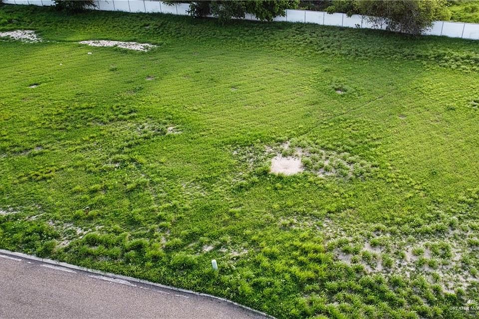 1st image of 2811 W Summer Hts
