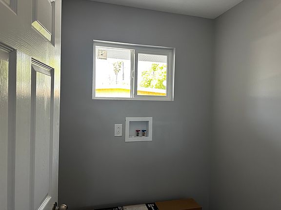5th image of 24268 Atwood Ave