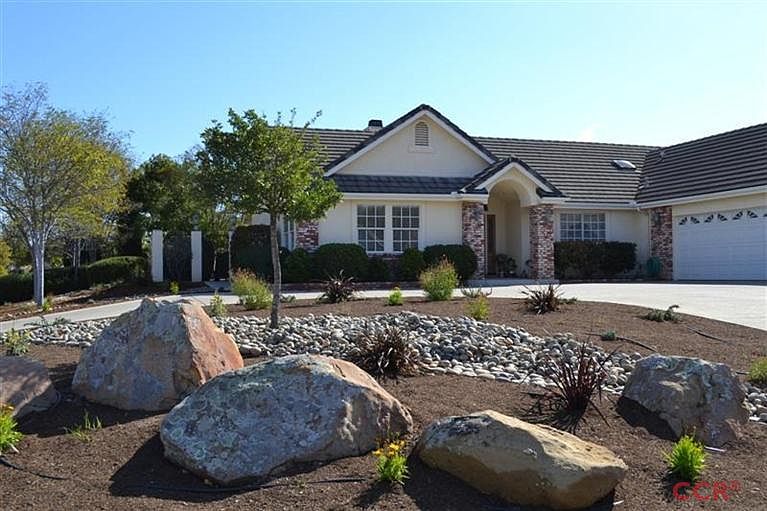 1st image of 343 Freya Dr