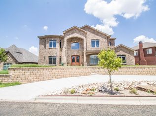 8 W Lakeshore Dr, Ransom Canyon, TX 79366