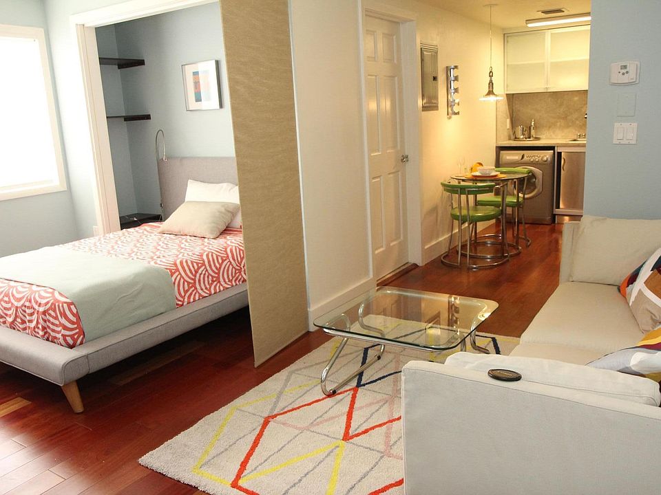 1st image of 731 6th St APT 205