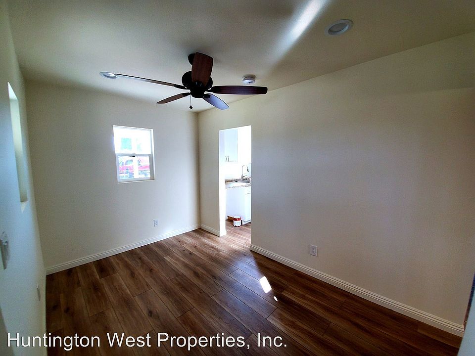 1st image of 6625 Darwell Ave #2