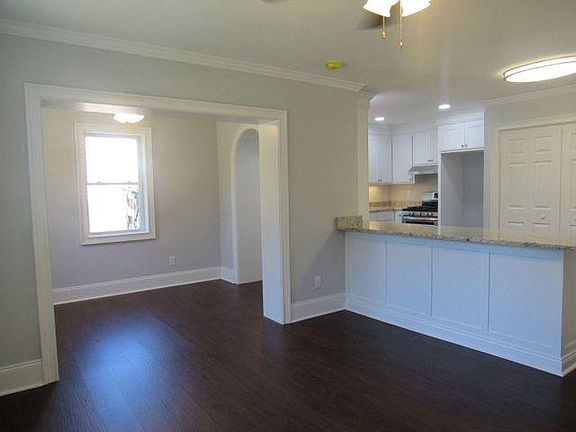 Front House Kitchen/Family room