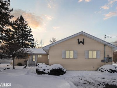 4654 Oak Rd, West Branch, MI, 48661