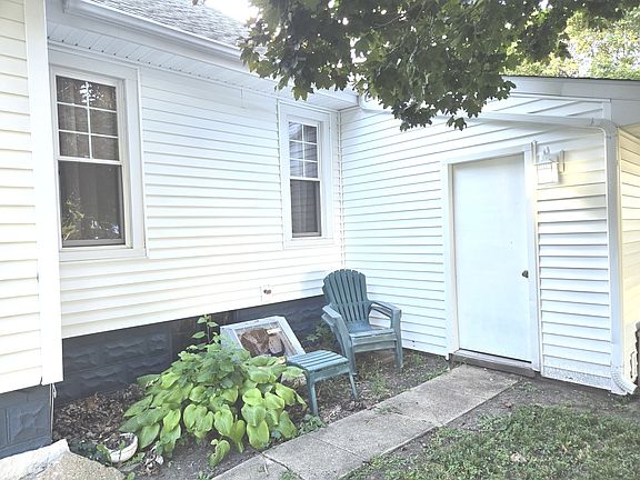 4th image of 310 N Illinois Ave