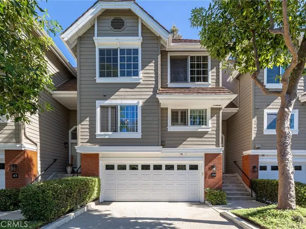 20950 Oxnard St APT 44, Woodland Hills, CA 91367