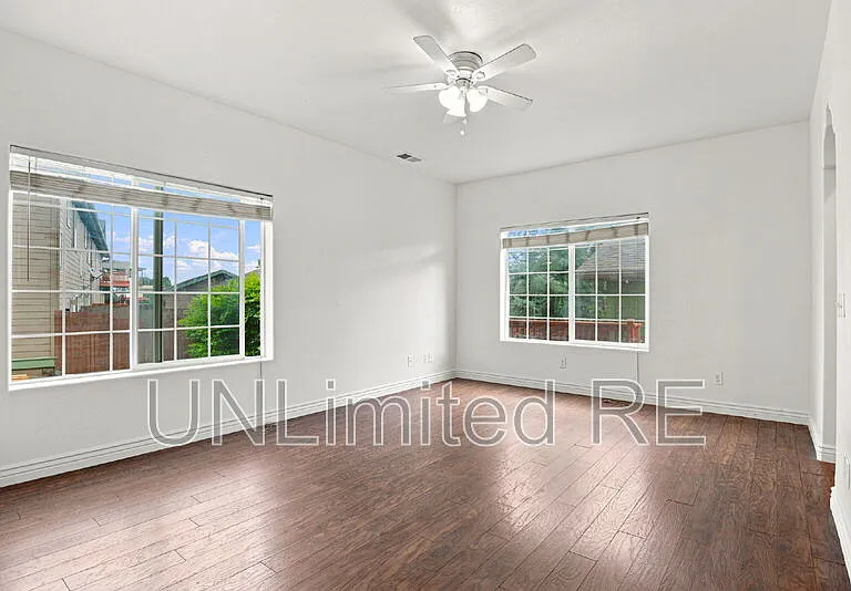 3272 S Litzler Dr — Photo 12