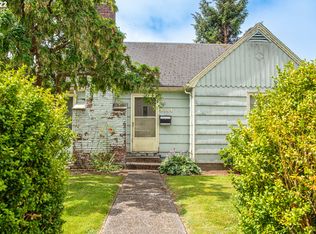 3554 Harrison Ave, Astoria, OR 97103
