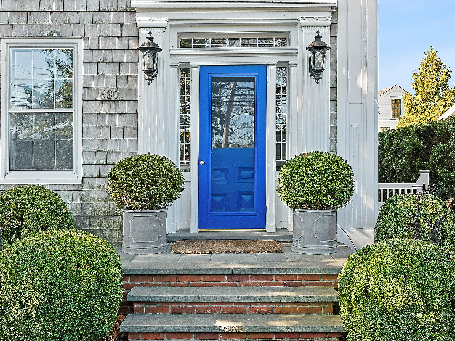 4 bed, 3.0 bath, 2550 sqft, $30,000 — Photo 4