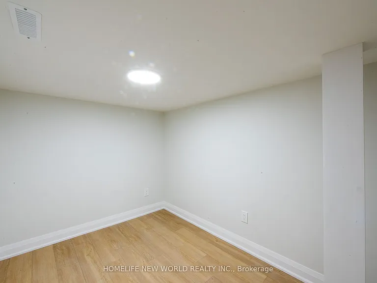 1 Clydesdale Dr #BASEMENT — Photo 6