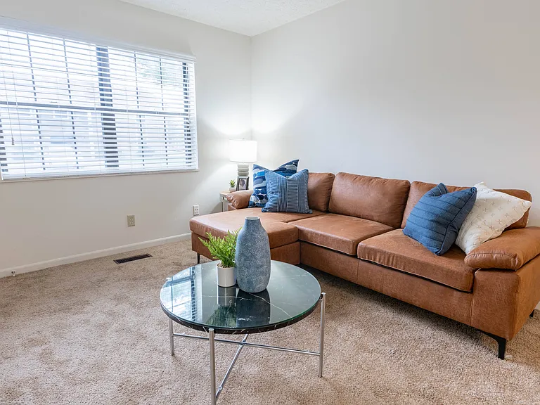 The Court at Sandstone Apartments — Photo 8