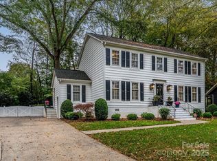 4913 Crooked Oak Ln, Charlotte, NC 28226