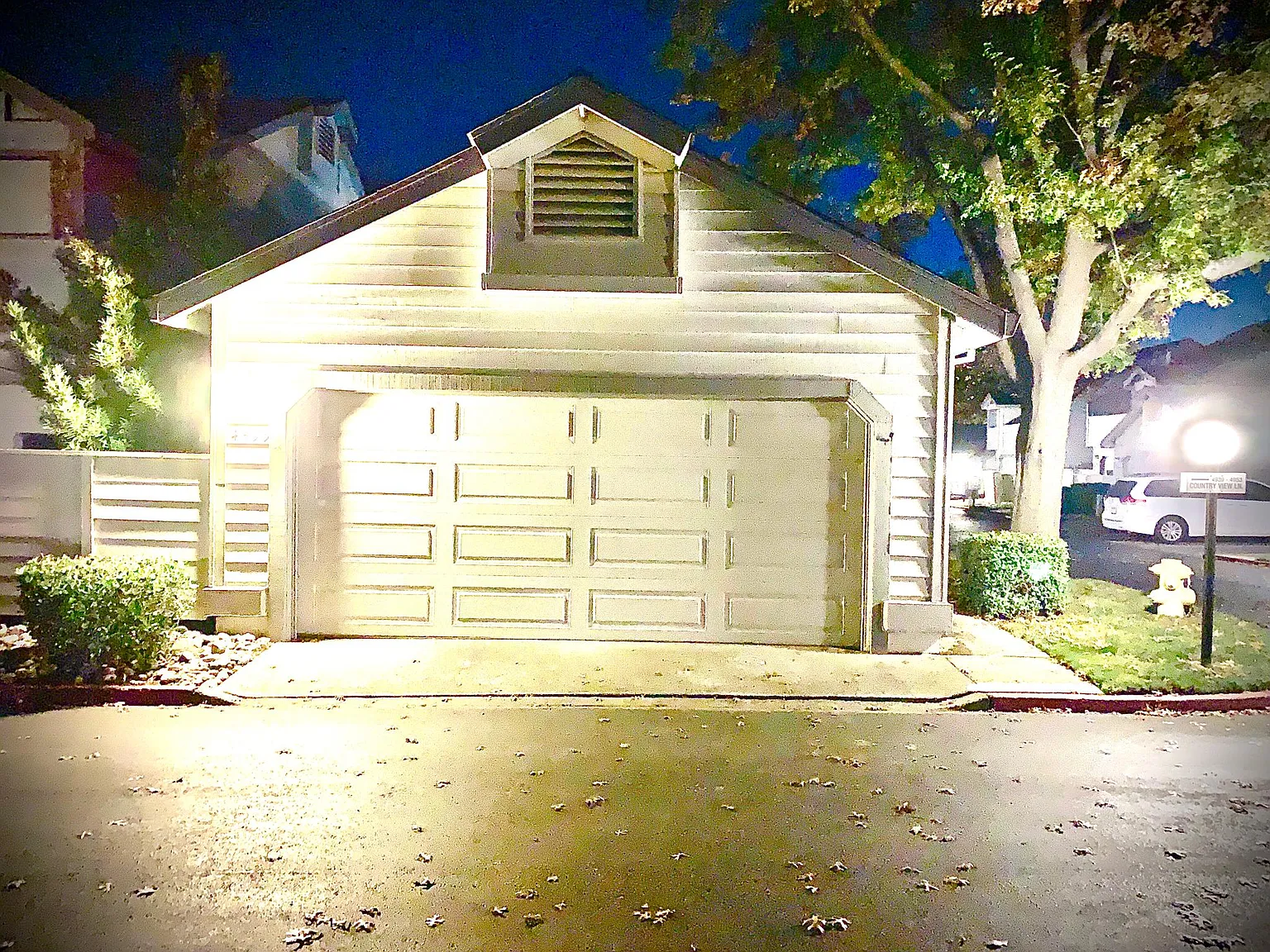 4953 Country View Ln photo 1