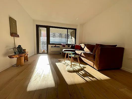 5th image of 80 Gold St #14B