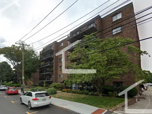 24B Whites Ave #A37, Watertown, MA 02472