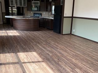 2271 Dairy Rd, Poca, WV 25159