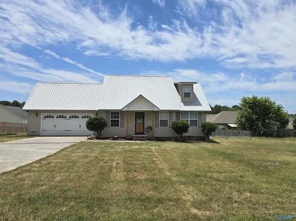 211 Park Rd, Grant, AL 35747