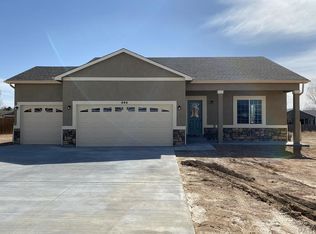 444 W Gateway Dr, Pueblo West, CO 81007