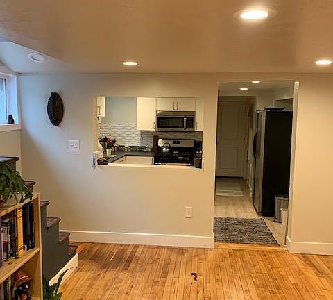 3rd image of 1471 S Richards St