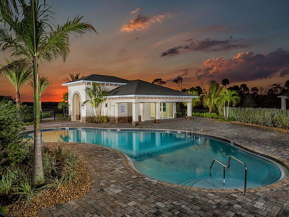 Community Pool and Clubhouse