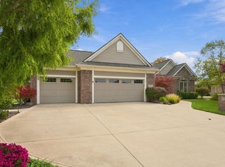 15135 Harrison Lake Cv, Fort Wayne, IN 46814